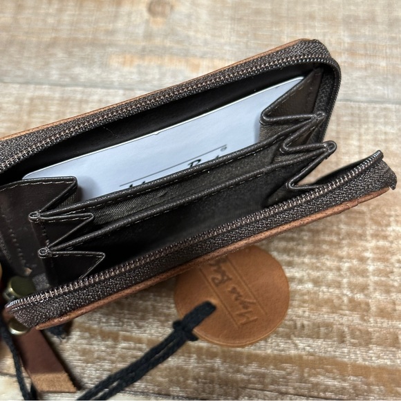 USA Mini Wallet Upcycled Leather Vintage Distressed Myra NWT - Picture 5 of 5